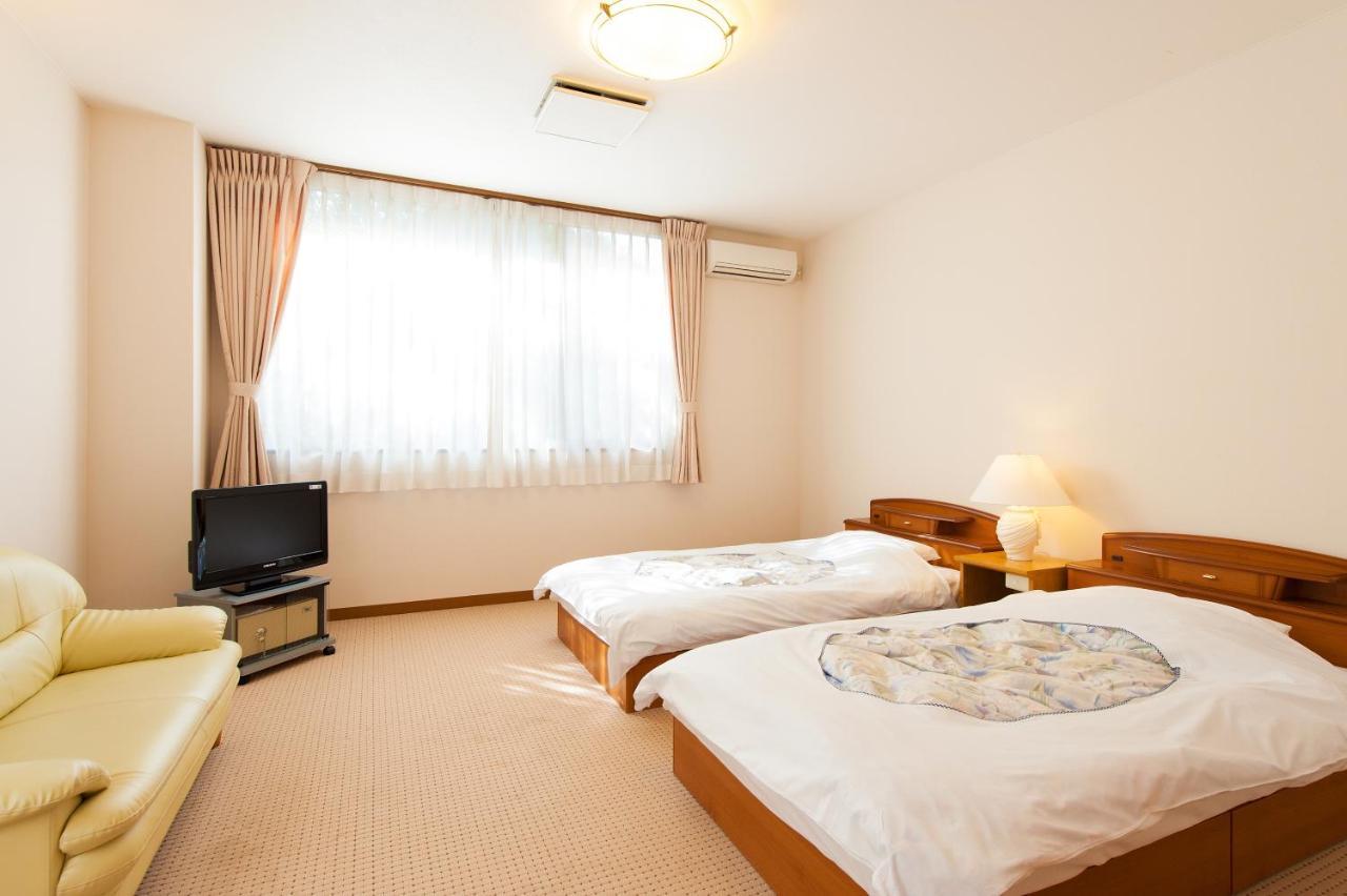 Watarase Onsen Hotel Yamayuri Hongu Exterior photo