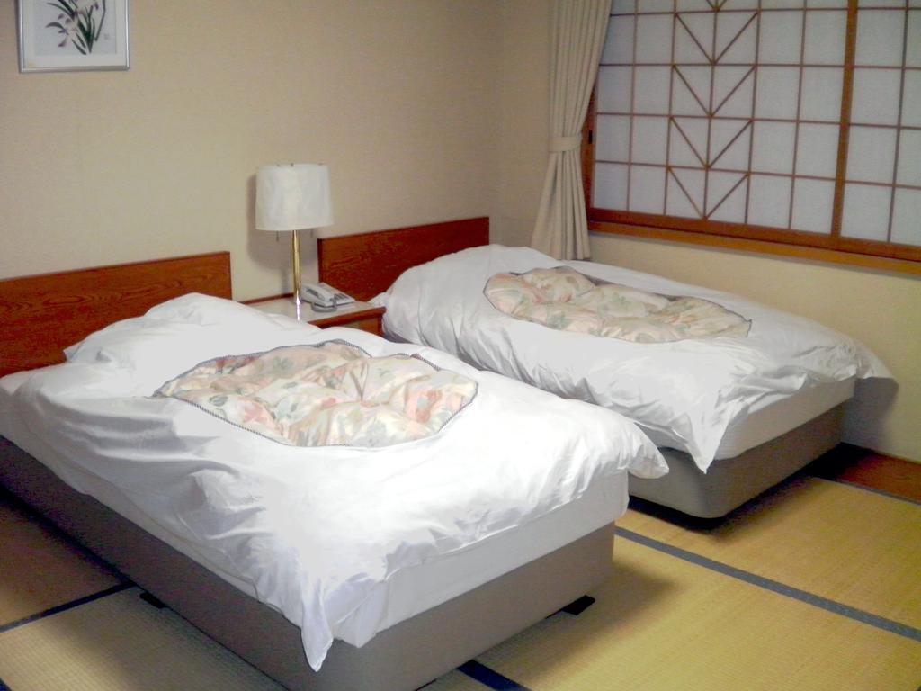 Watarase Onsen Hotel Yamayuri Hongu Exterior photo